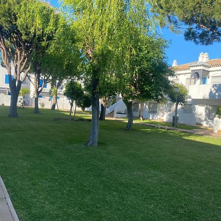 Apartamento La Almadraba Chiclana de la Frontera Eksteriør billede