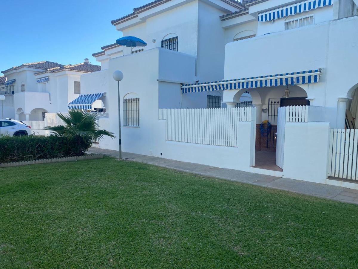 Apartamento La Almadraba Chiclana de la Frontera Eksteriør billede